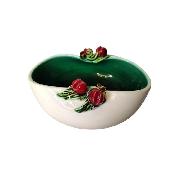 Vintage Bonwit Teller Pottery Bowl Trinket Dish Pinched Red Berries France Holly - Picture 1 of 5